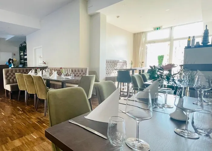 Paragon Apart-hotel 3*