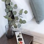 Aparthotel Paragon 3*