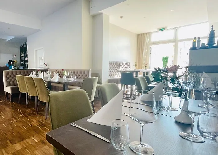 Hotel apartamentowy Paragon